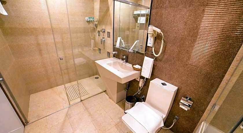 Hotel Harrison Palace