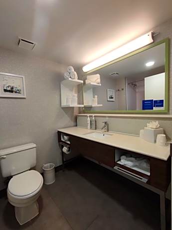 Queen Room with Two Queen Beds - Mobility and Hearing Access/Non-Smoking