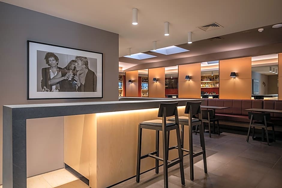 Hotel Girassol - Suite Hotel