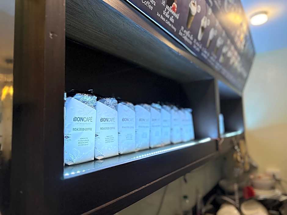 Sooksabai Jomtien Beach Hotel