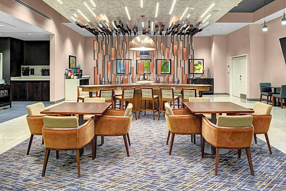 Homewood Suites by Hilton Richmond-Downtown