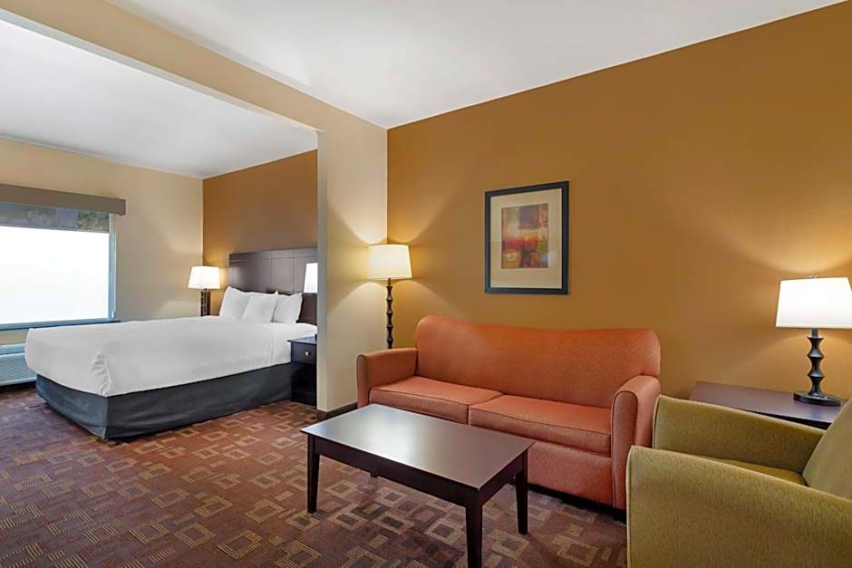 Best Western Plus Goliad Inn & Suites