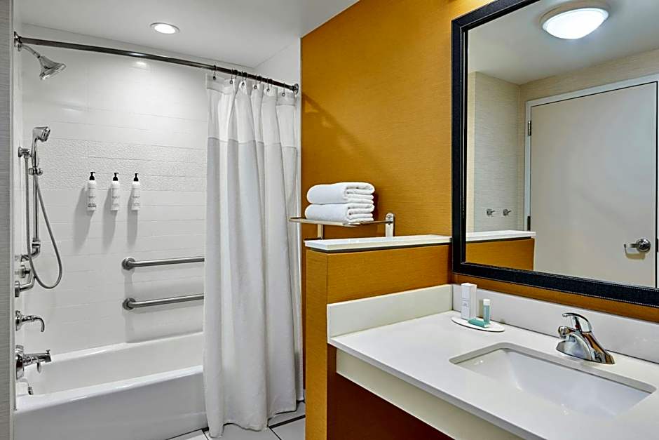 Fairfield by Marriott Inn & Suites Knoxville Turkey Creek