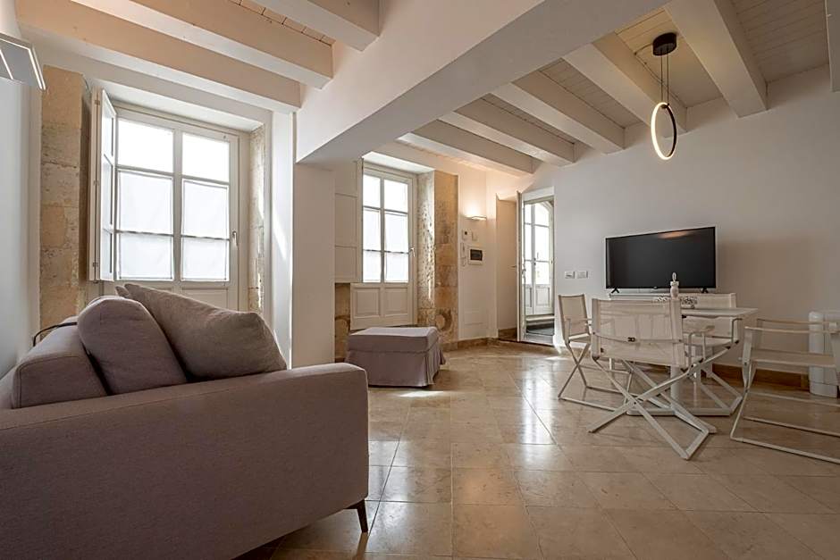 Palazzo Alfeo Aparthotel