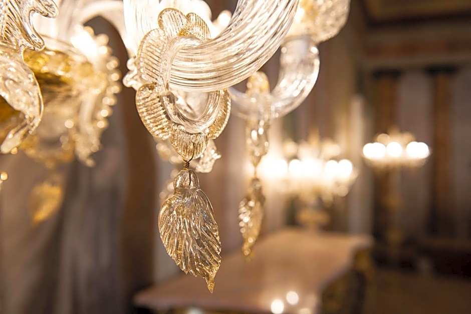 Ca' Bonfadini Historic Experience