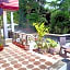 El Castillo Bed and Breakfast