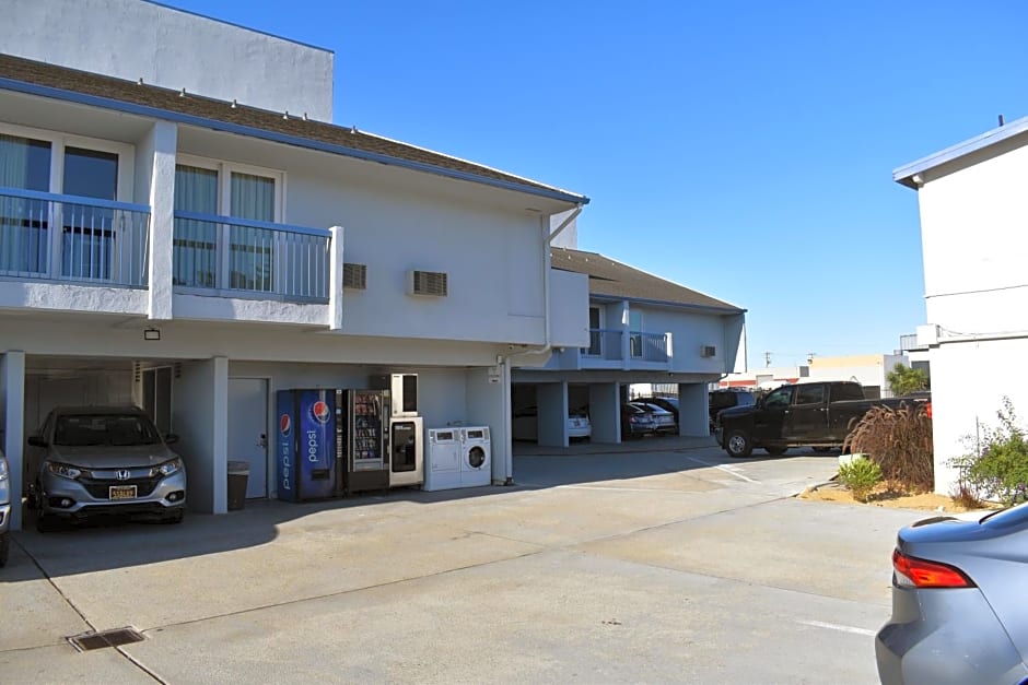 Sand Dollar Inn