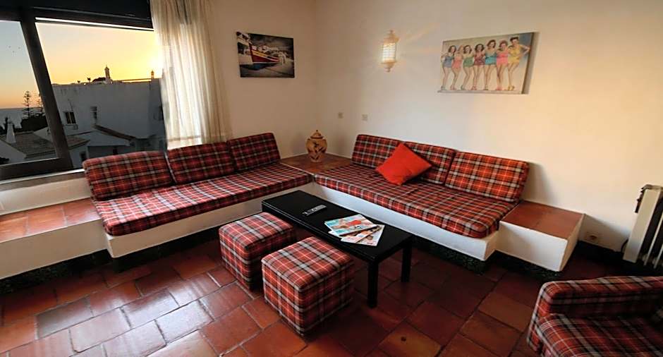 Apartamentos Azul Mar