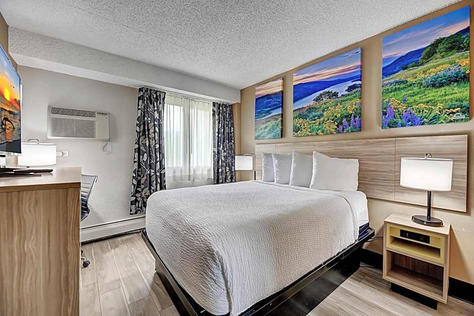 Days Inn by Wyndham Helena