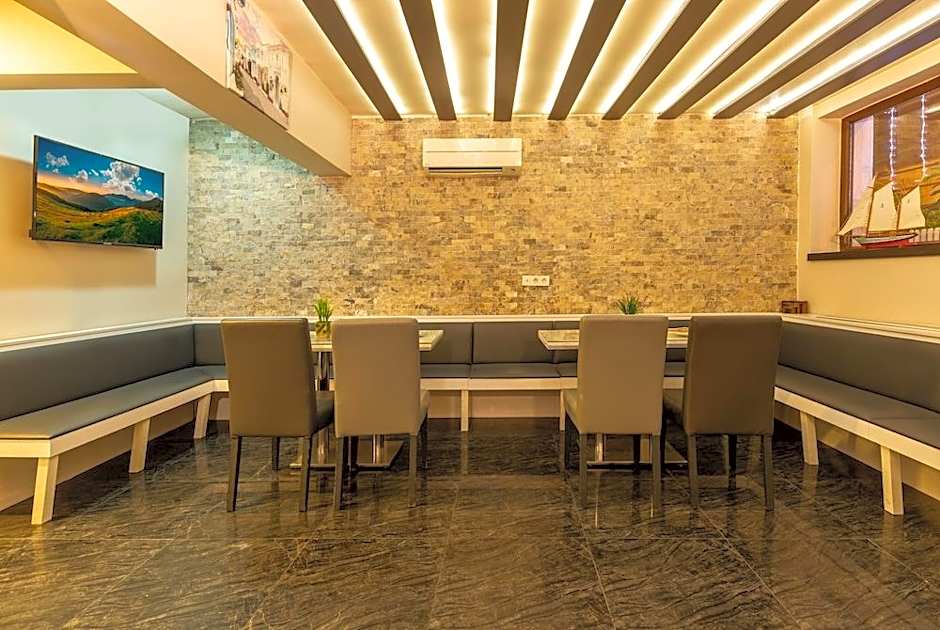 The Legend Platine Suite