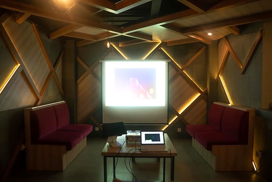 Royal Regantris Trawangan