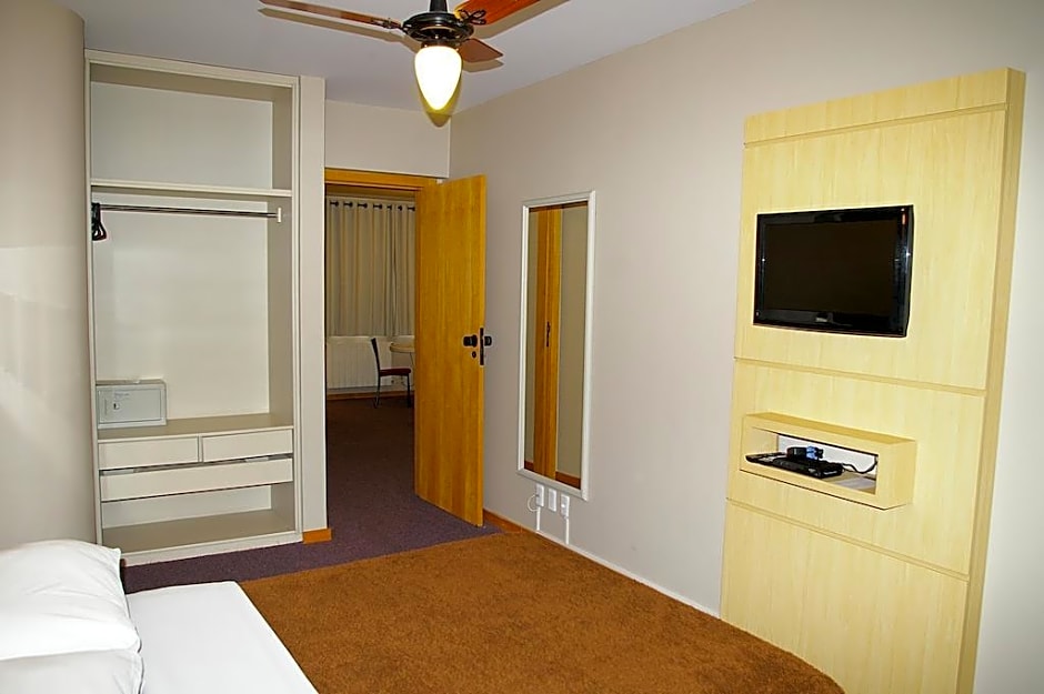 Tri Hotel & Flat Caxias Caxias