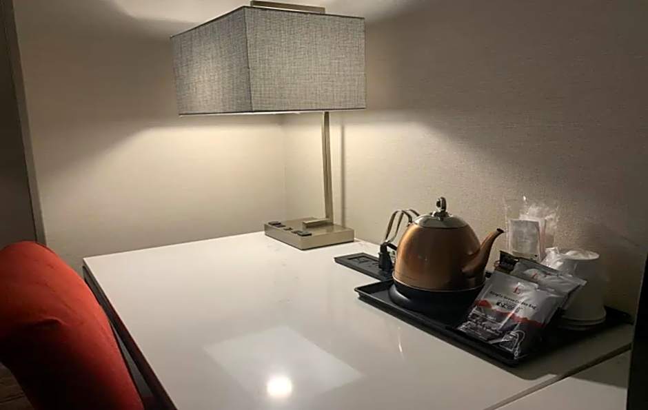 Empeiria High Sierra Hotel