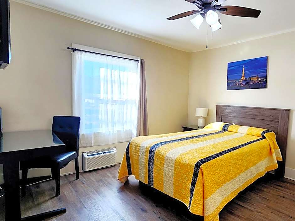 Santa Paula Inn