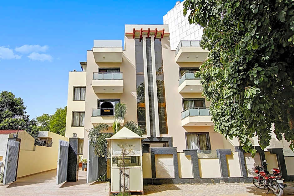 Townhouse Oak Homefort Stays Near Leisure Valley Park