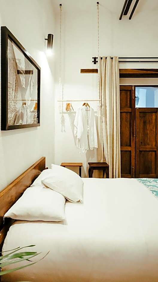 Hotel Sin Nombre
