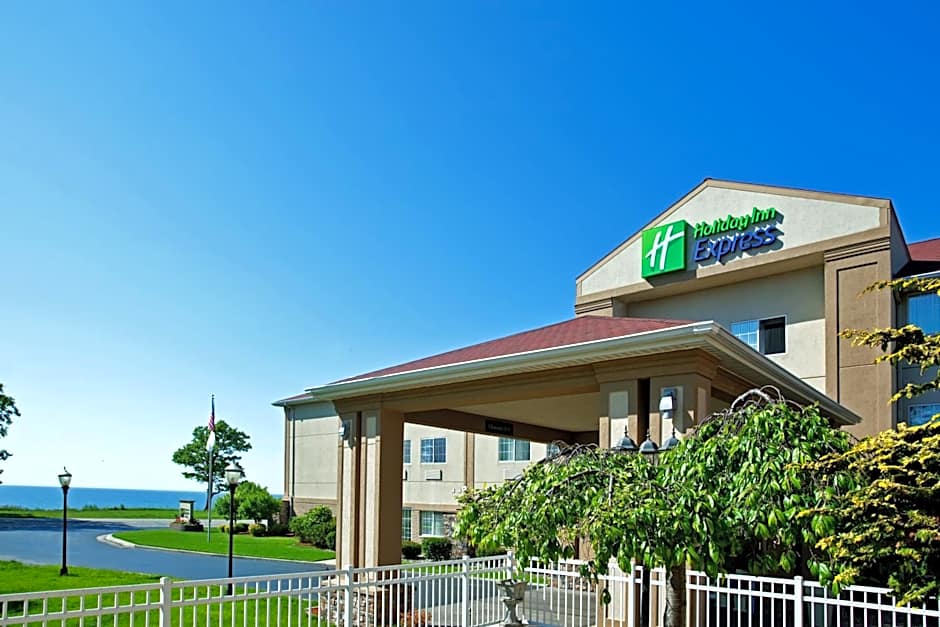 Holiday Inn Express Hotel & Suites-Saint Joseph By IHG