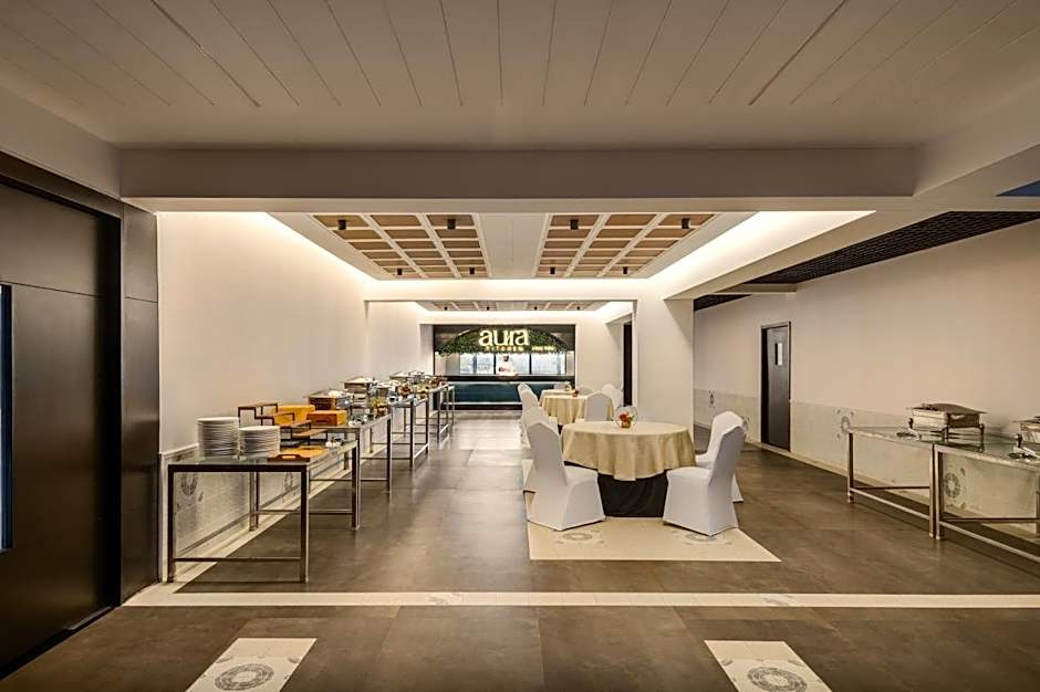 Voyage Milestone Hotel & Banquet