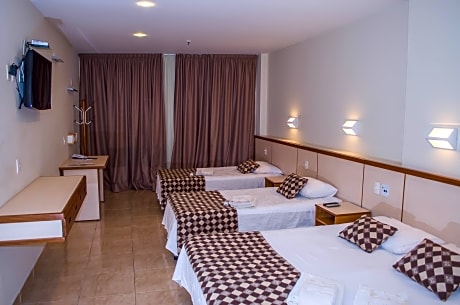 FAMILY ROOM  STANDARD