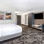 LaQuinta Suites by Wyndham South Bend Notre Dame Area