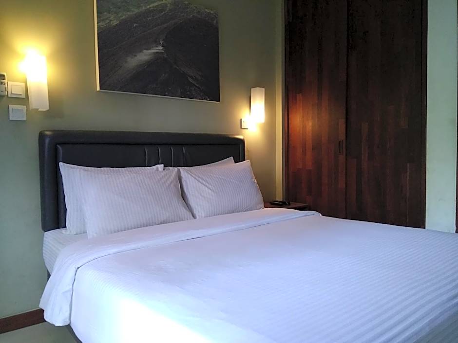 Kuta Legian Inn