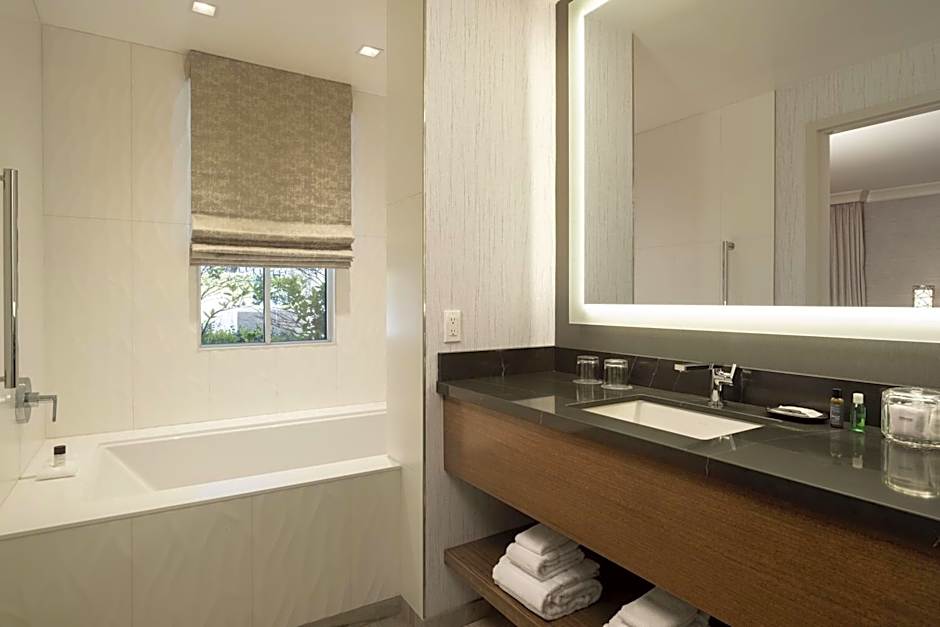 The Westin Palo Alto