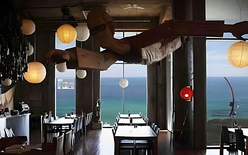 Haslla Art World Museum Hotel