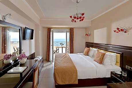 Superior Triple Room with Sea View