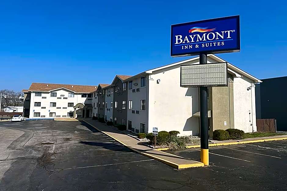 Baymont by Wyndham Bridgeton St Louis