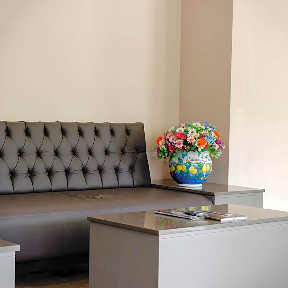 Hotel Industria