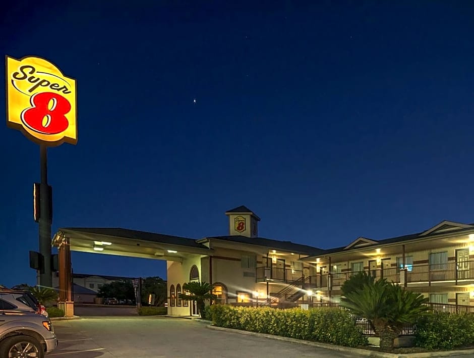 SureStay Hotel by Best Western New Braunfels
