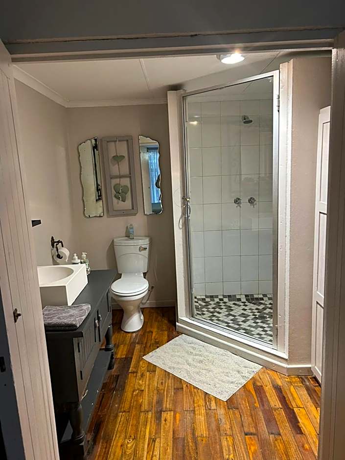 Oudam Overnight Accomodation