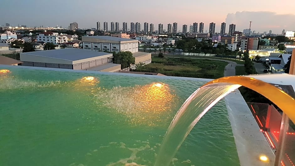 BlueTel Re'sidencE Bangkok IMPACT- 1 Time Drop-Off Service to IMPACT