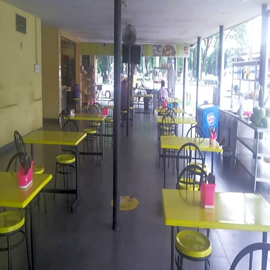 Mawanza Motel by ZUZU