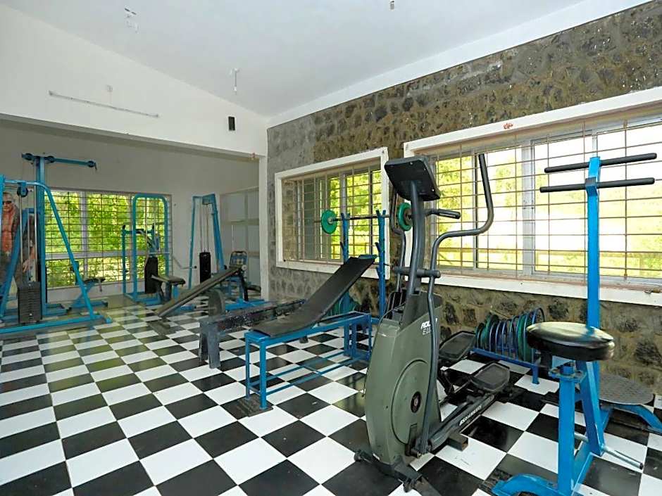 Vihal Estancia Holiday Inn – Yercaud, MO