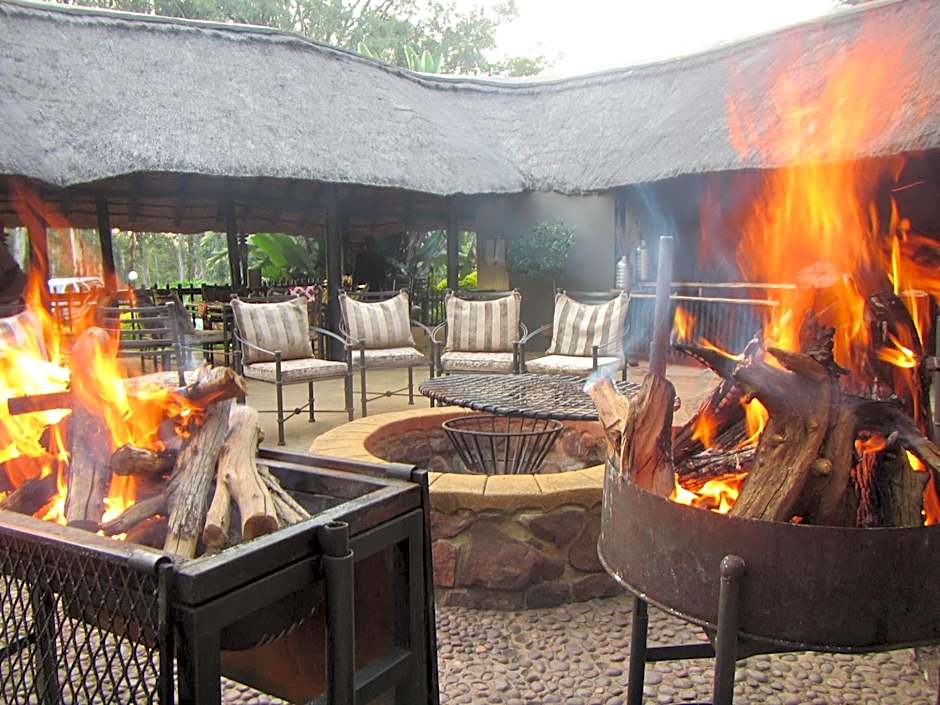 Bass Lake Country Lodge