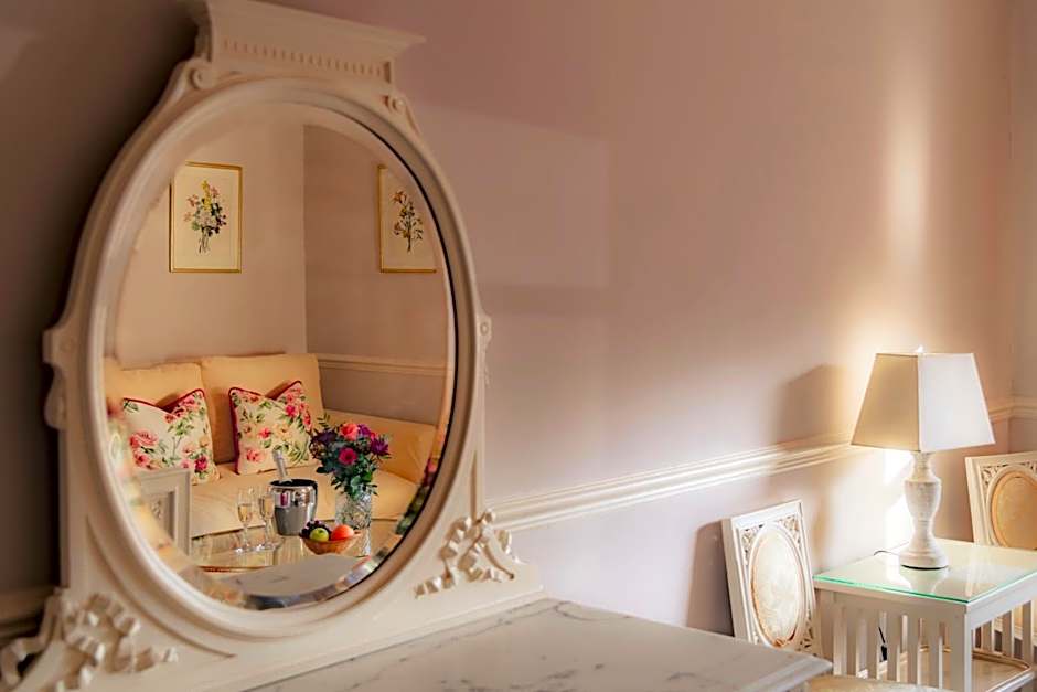 The Wensleydale Hotel