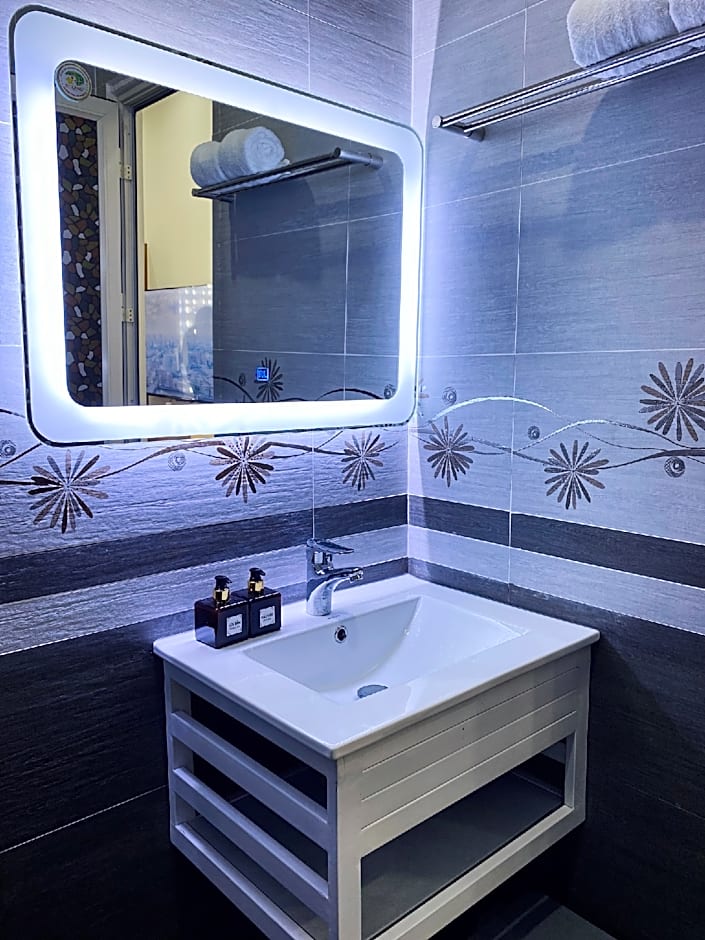 Ngoc Huyen Hotel Branch 2