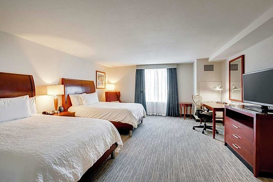Hilton Garden Inn Milwaukee Airport