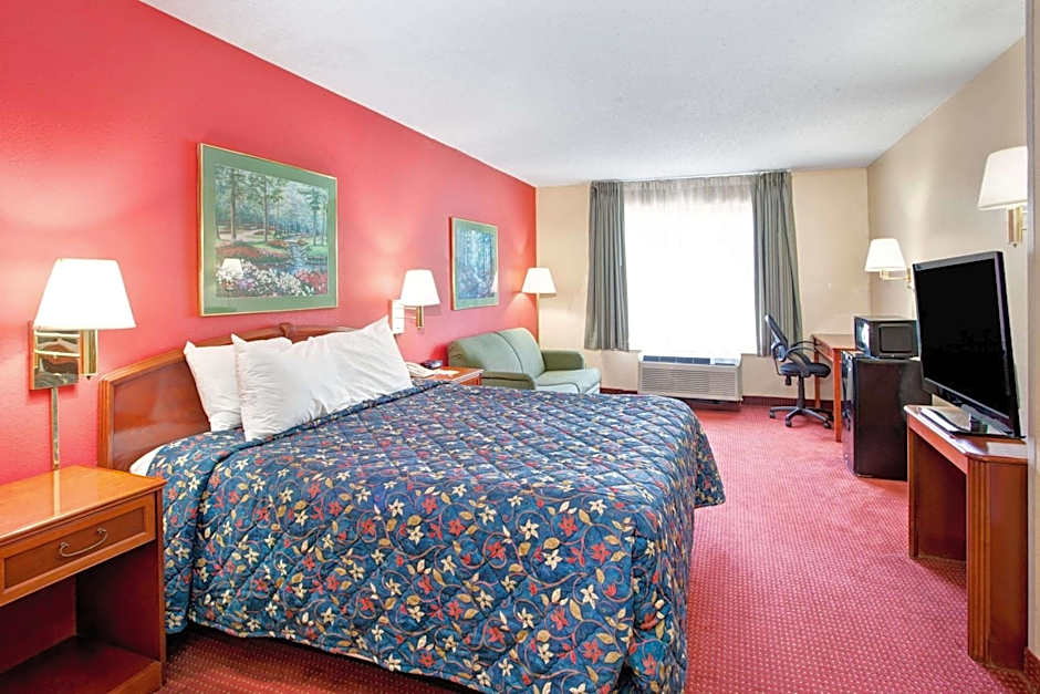 Days Inn by Wyndham Marietta-Atlanta-Delk Road