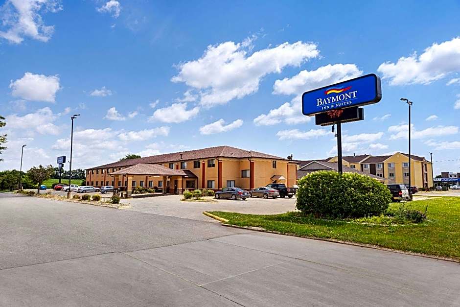 Baymont by Wyndham Waterloo