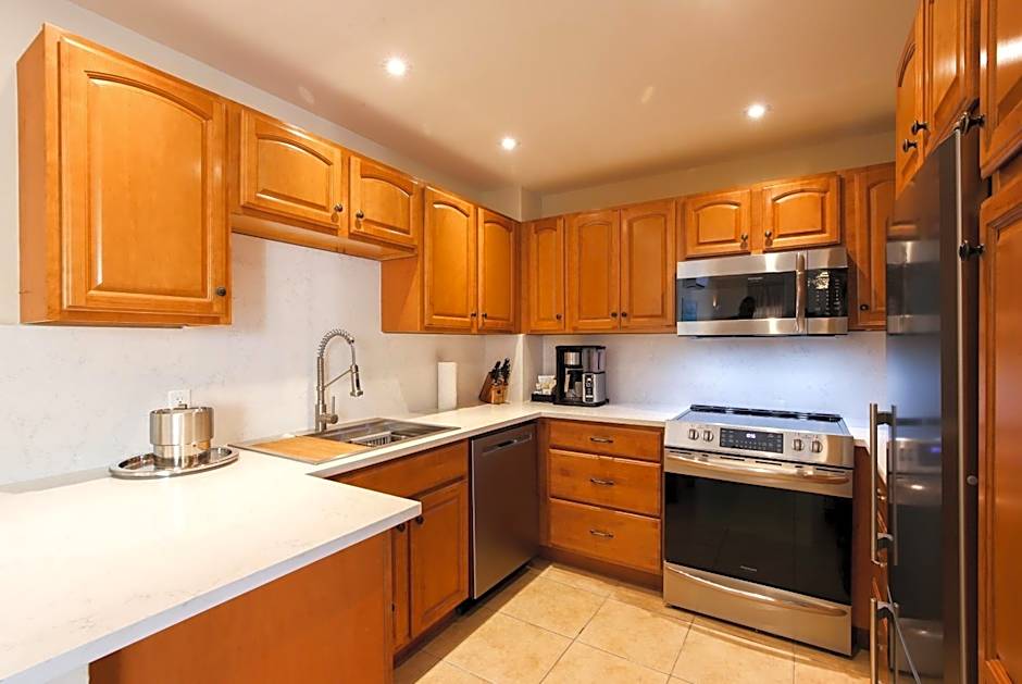 Windsong on the Reef