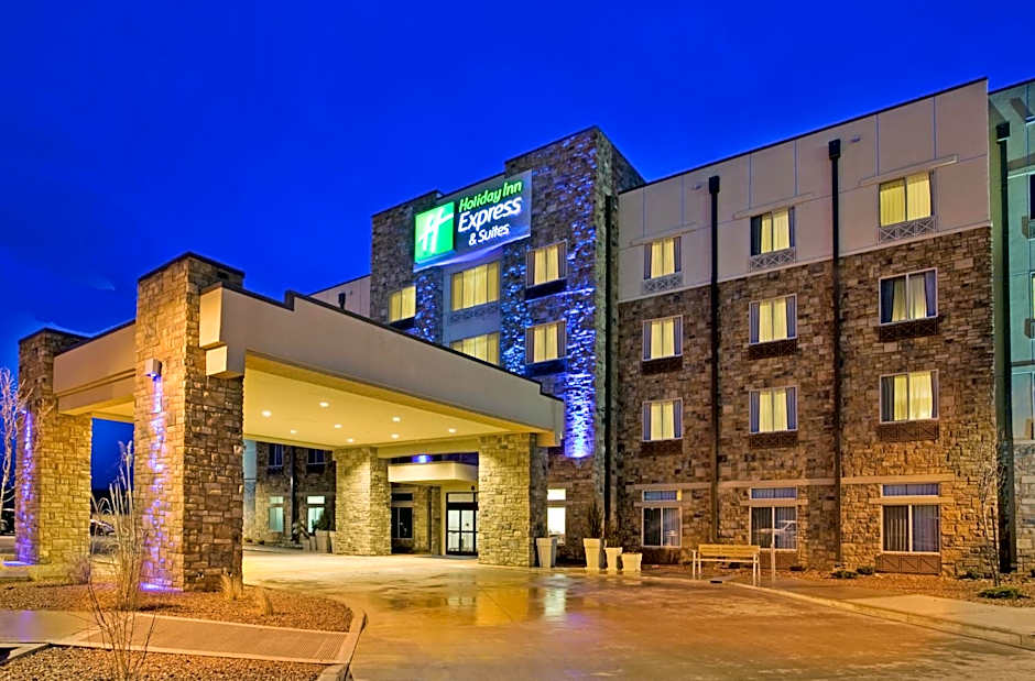 Holiday Inn Express & Suites Gallup East By IHG