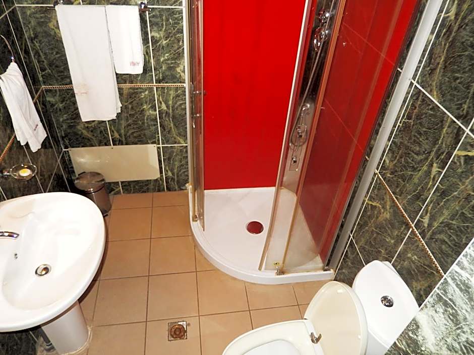 Noubou International Hotel AKWA