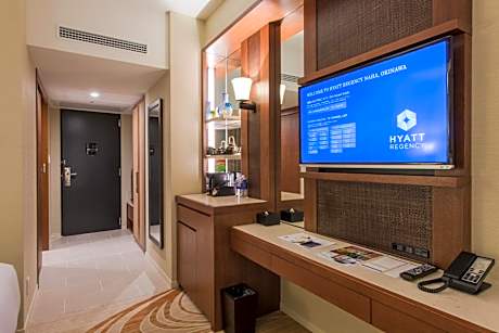 Deluxe Twin Room with Extra Bed