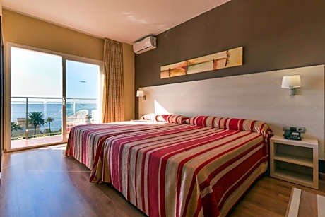 Superior Double Room (2 Adults + 1 Child)