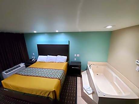 King Room with Spa Bath