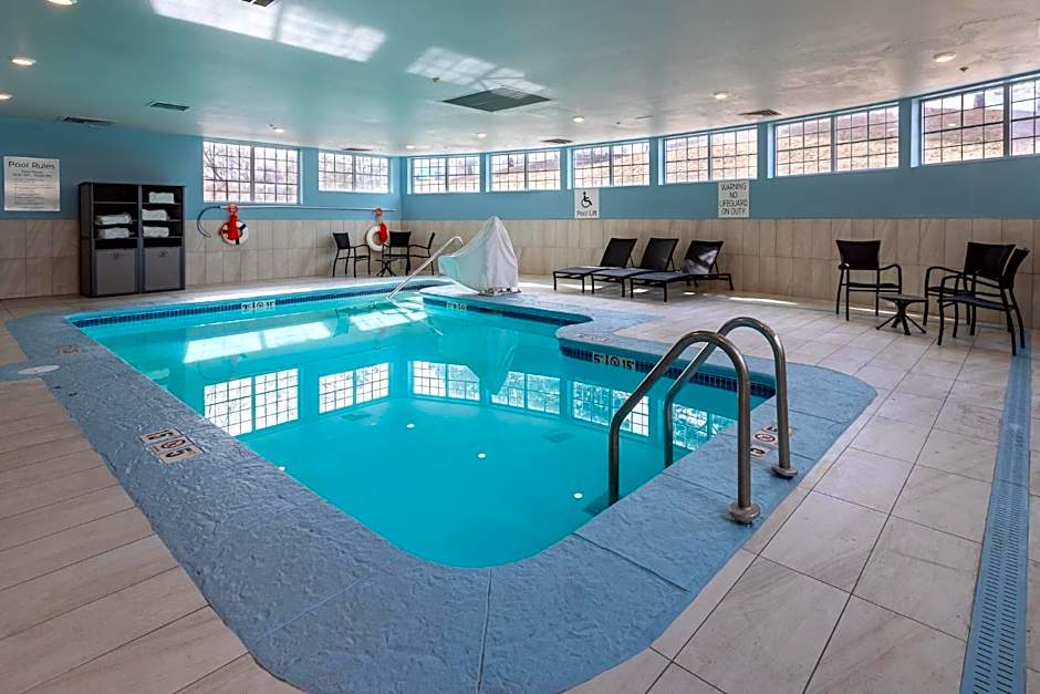 HOLIDAY INN EXPRESS AND SUITES ENGLEWOOD DENVER SOUTH By IHG