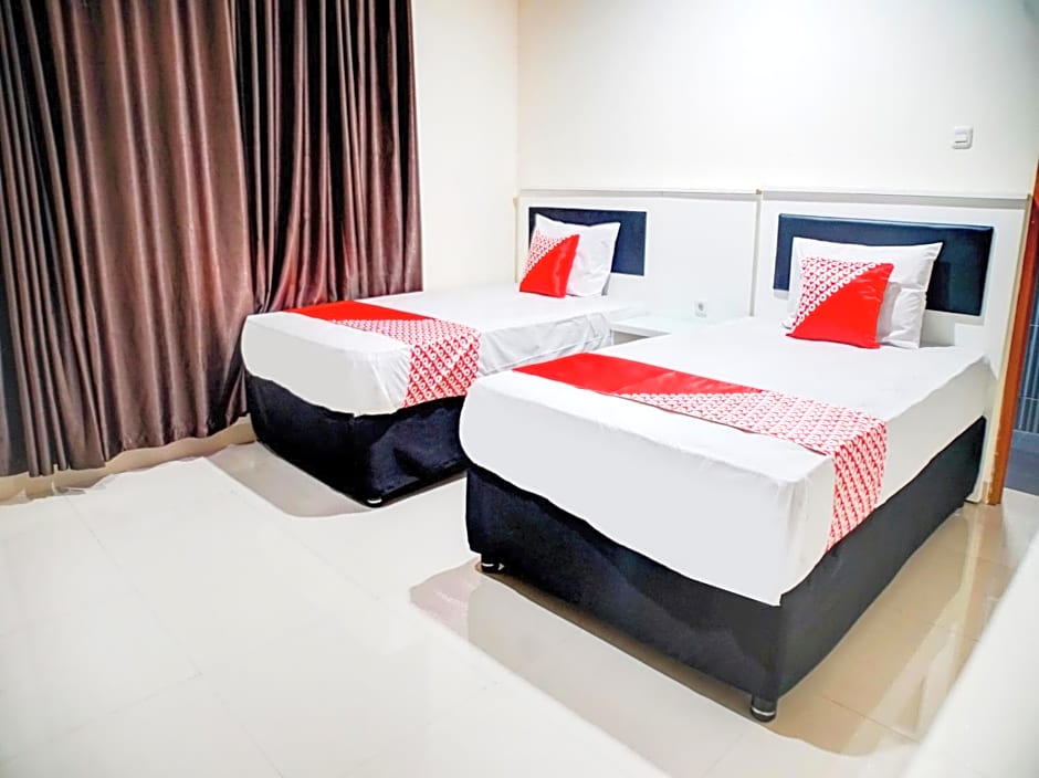 OYO 90394 Guest House Sentosa