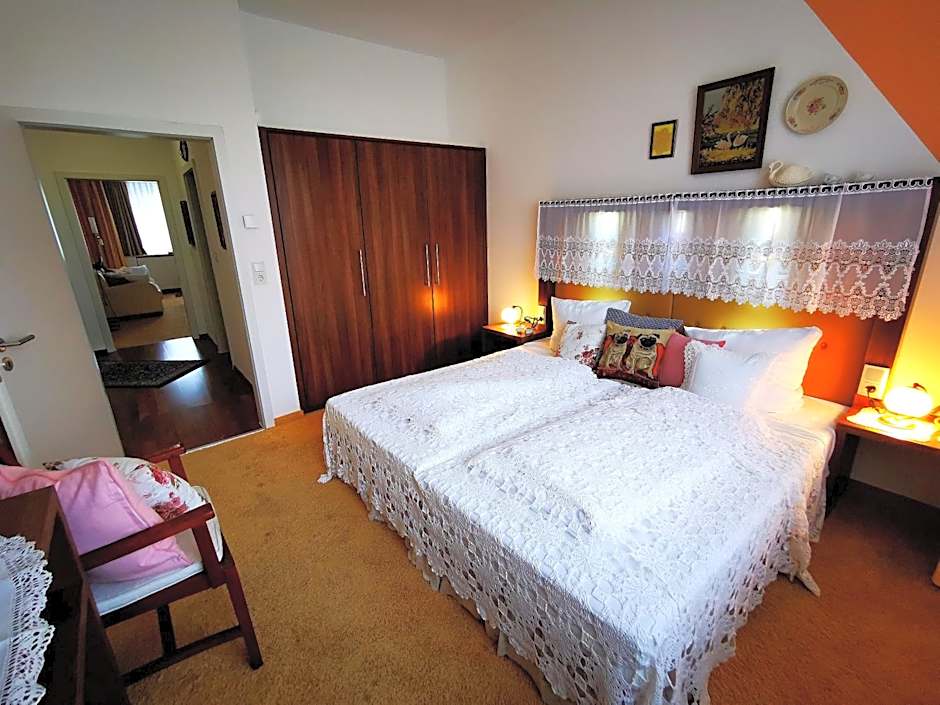 Tante ALMA's Mannheimer Hotel